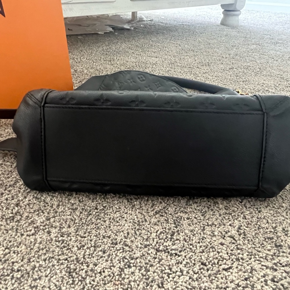 Perfect condition Louis Vuitton Empreinte black bagatelle. - Picture 3 of 15